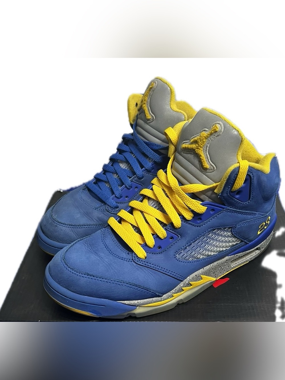 Air Jordan 5 Retro JSP “Laney” (Varsity Royal)